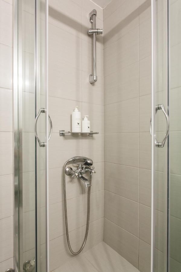 Central Apartment At Plaka 1 Bed For 2 Pers アテネ エクステリア 写真